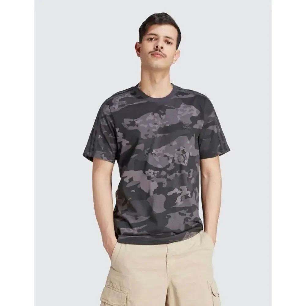 Adidas Originals Men's Graphics Camouflage T-Shirt in Carbon Size Medium
